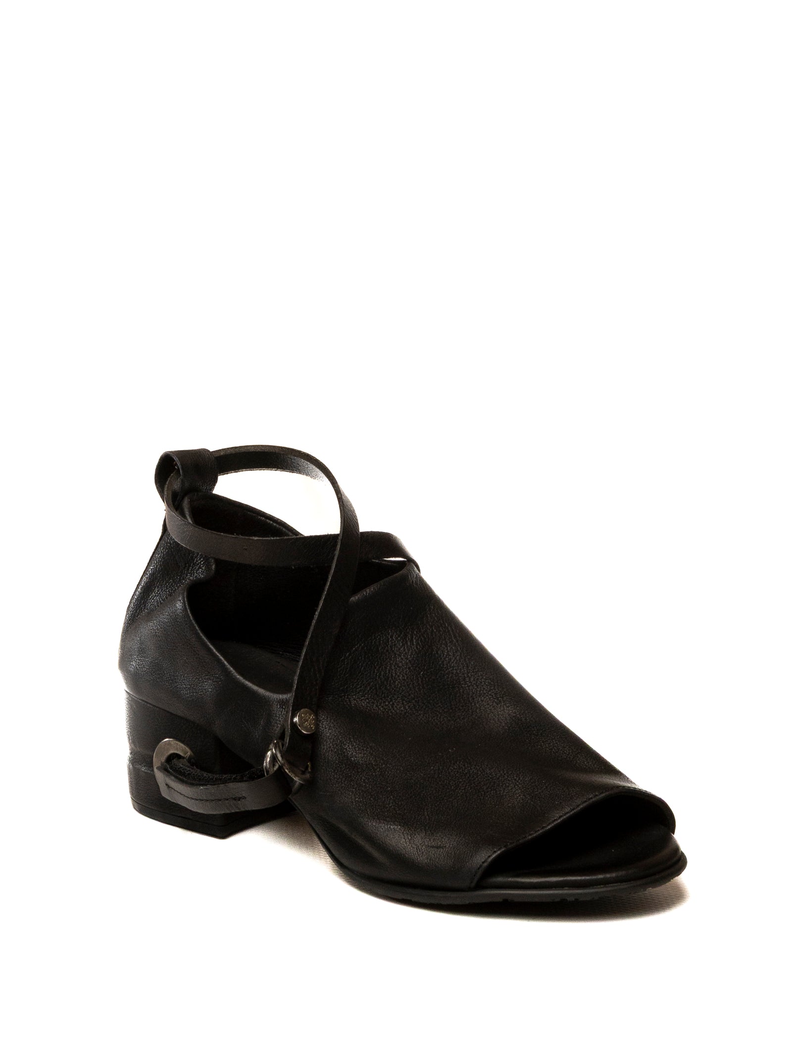 AS98 Spuntata pelle nero C34002 PELLE-NERO