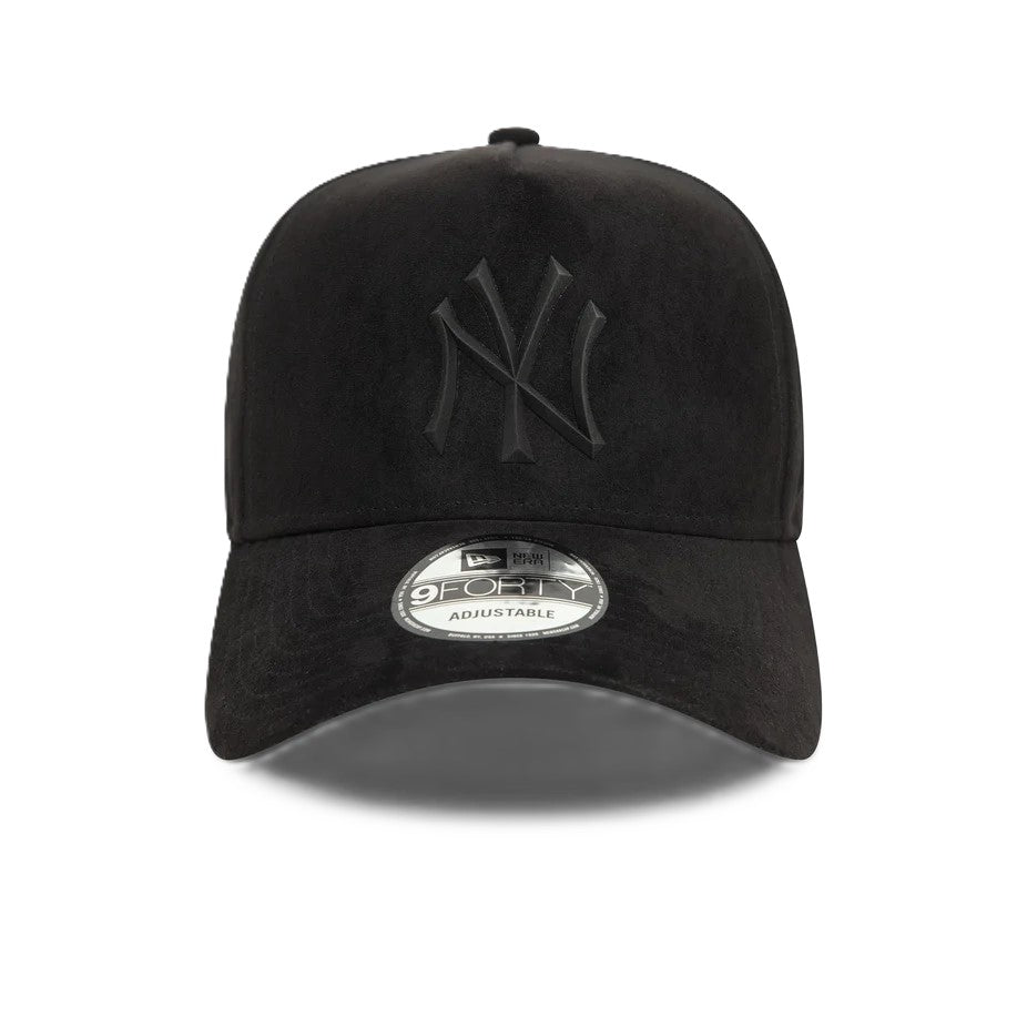 NEW ERA € 35,00 60580814 9FORTY FAUX-BLK 